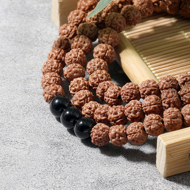 Japamala 108 Contas + Pulseira de Brinde Sementes de Rudraksha e Ônix Negro